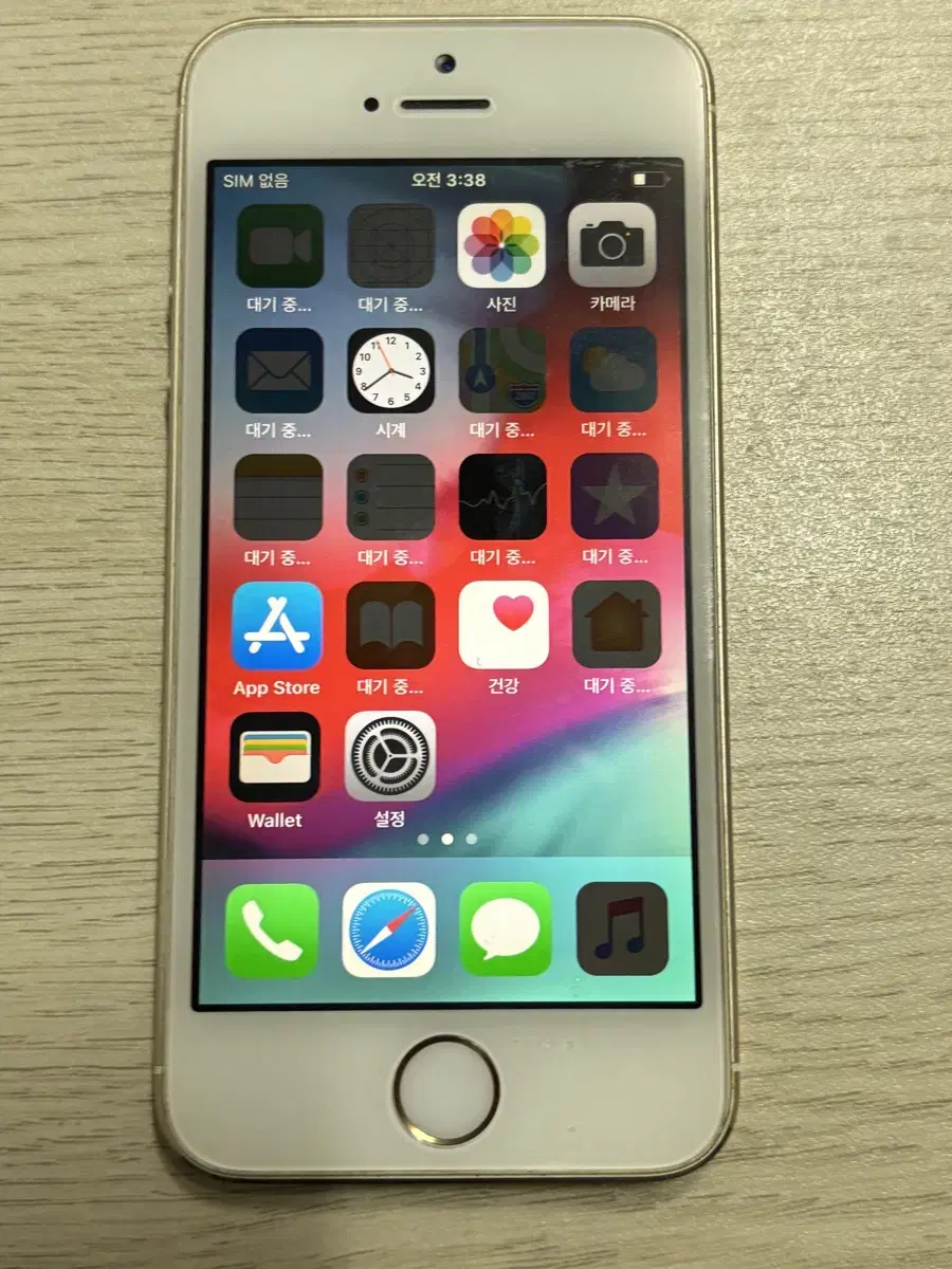 iPhone5s 16GB Gold  50111